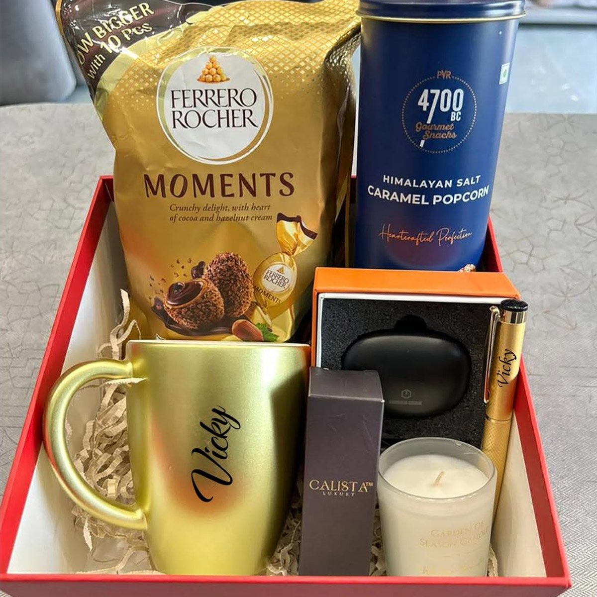 Surprise Him with the Perfect Personalized Gift Combo